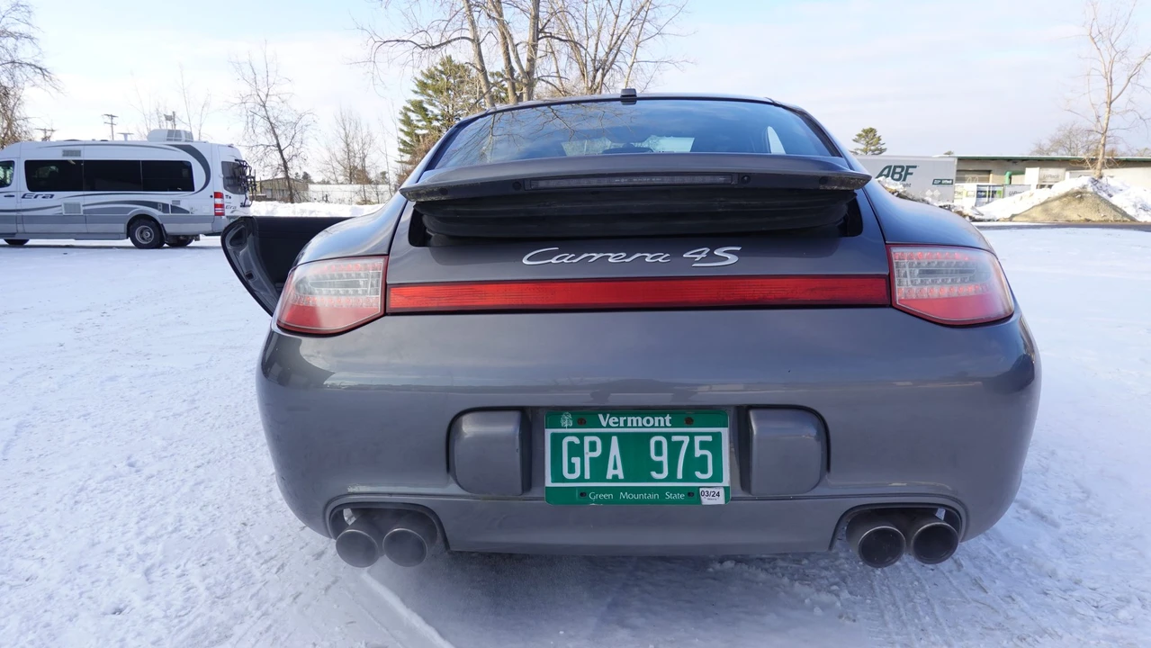 2009 Porsche 997 Carrera 4S - Image 15 of 31