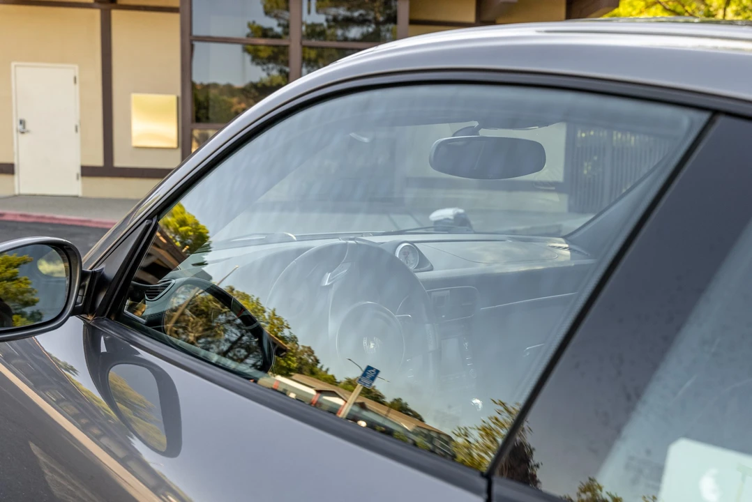 2009 Porsche 997 Carrera 4S - Image 25 of 31