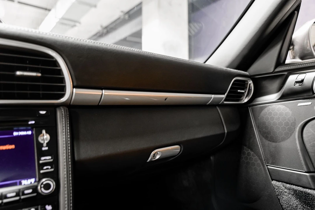 2009 Porsche 997 Carrera 4S - Image 16 of 31