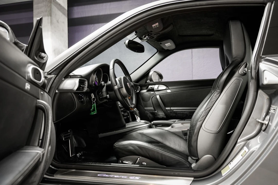 2009 Porsche 997 Carrera 4S - Image 18 of 31