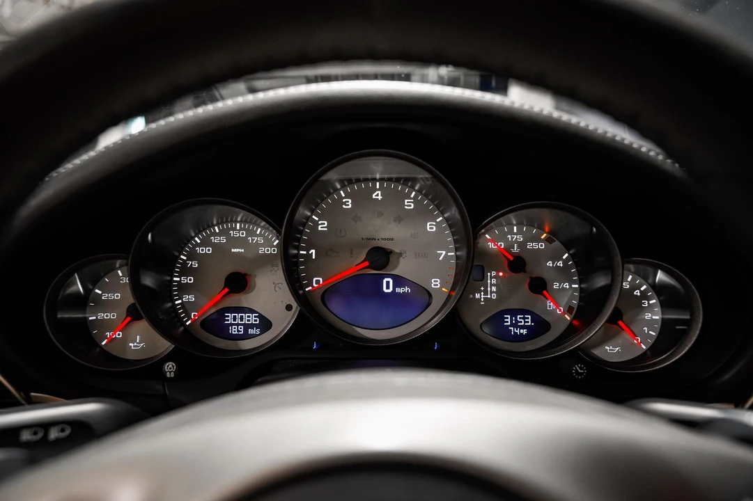 2009 Porsche 997 Carrera 4S - Image 11 of 31