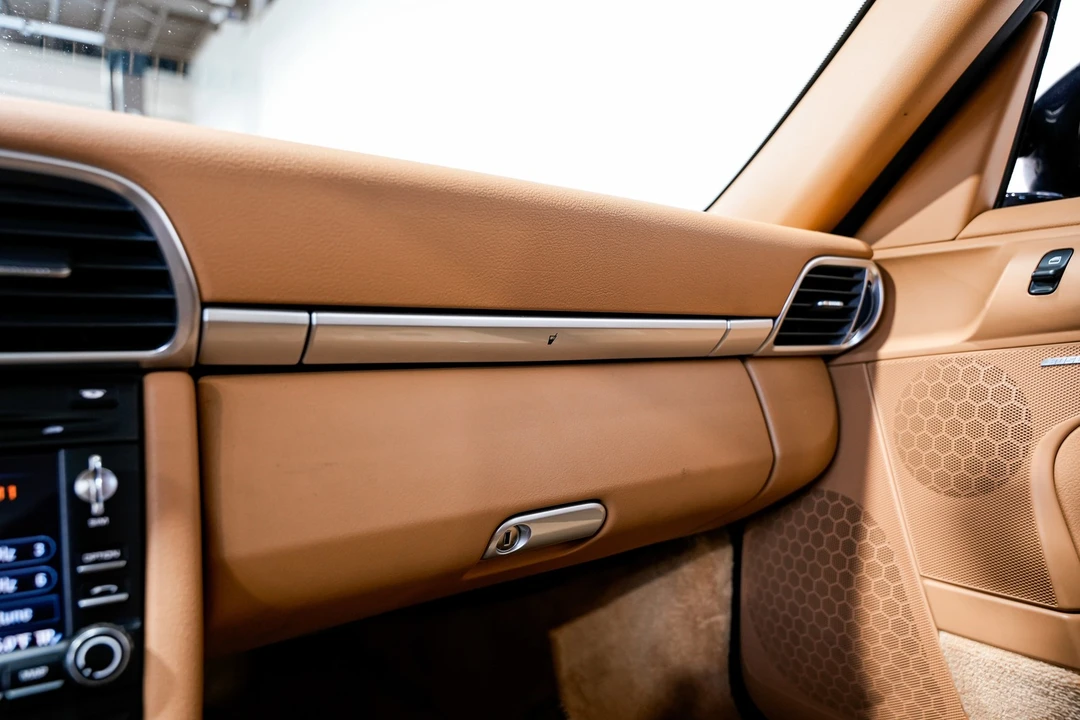 2009 Porsche 997 Carrera 4S - Image 15 of 21