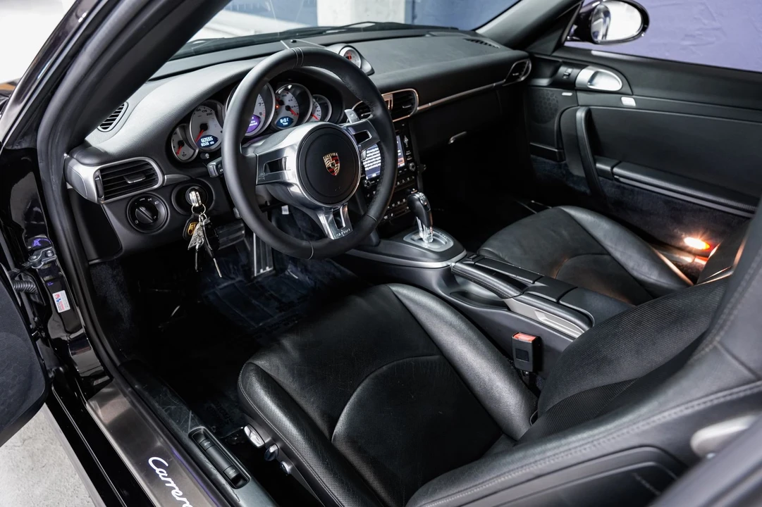 2009 Porsche 997 Carrera 4S - Image 9 of 31