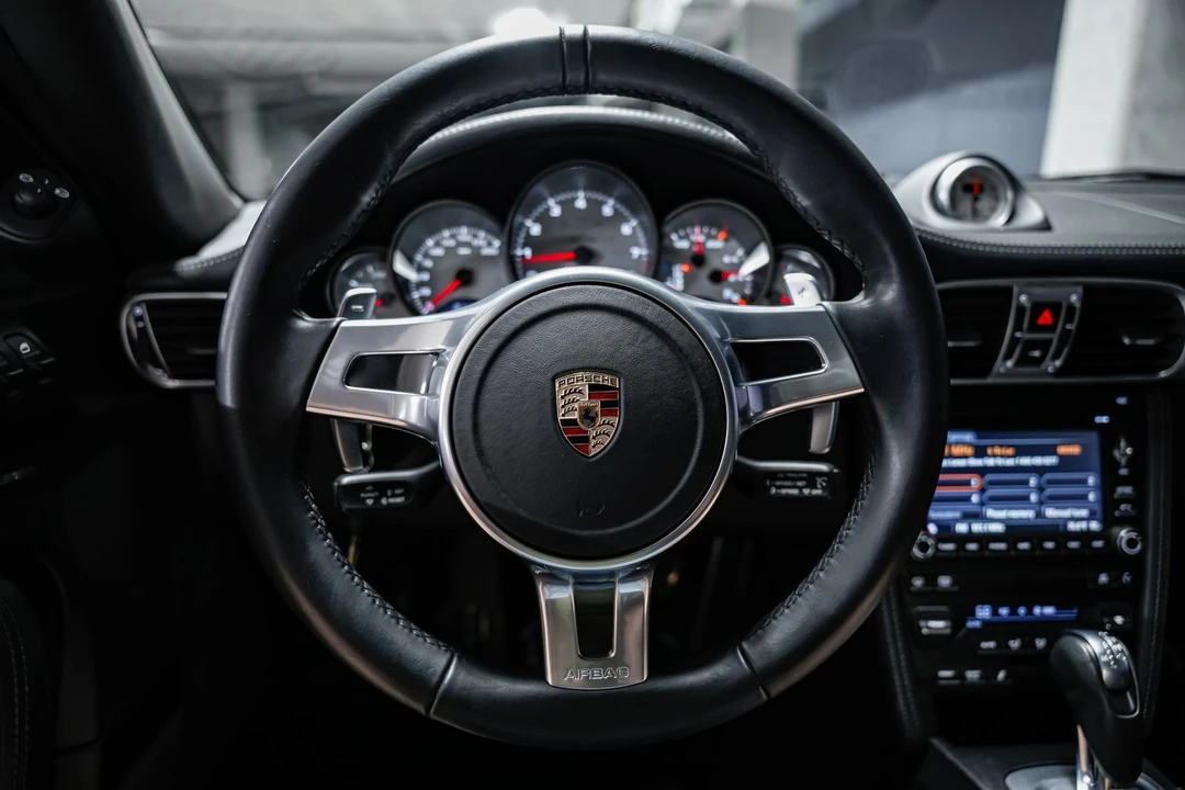 2009 Porsche 997 Carrera 4S - Image 10 of 31