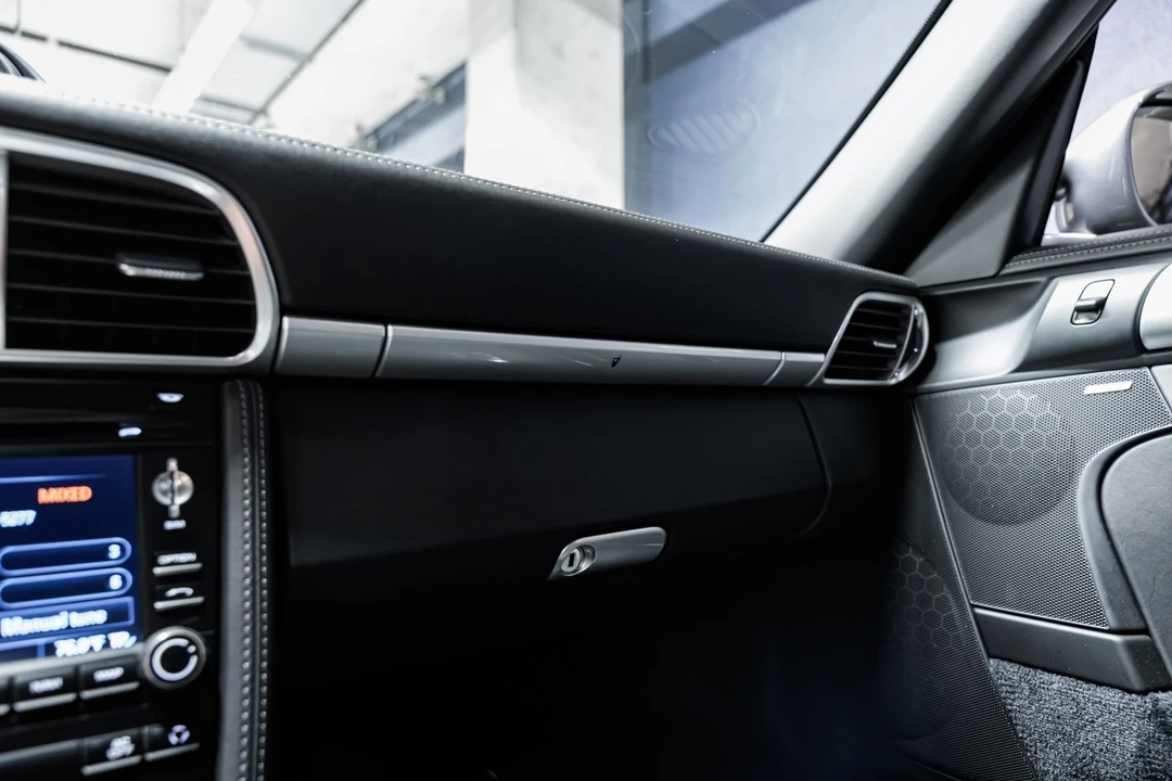 2009 Porsche 997 Carrera 4S - Image 16 of 31