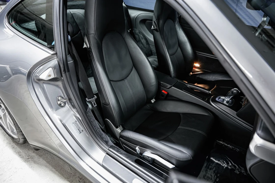 2009 Porsche 997 Carrera 4S - Image 25 of 31