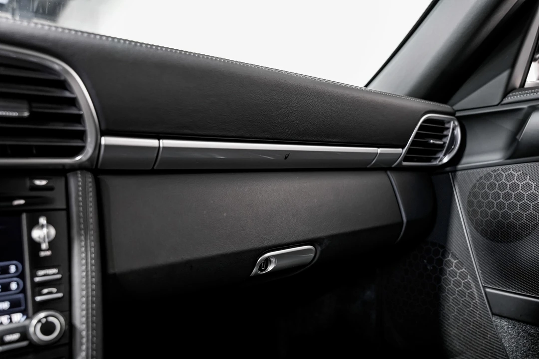 2009 Porsche 997 Carrera 4S - Image 16 of 21