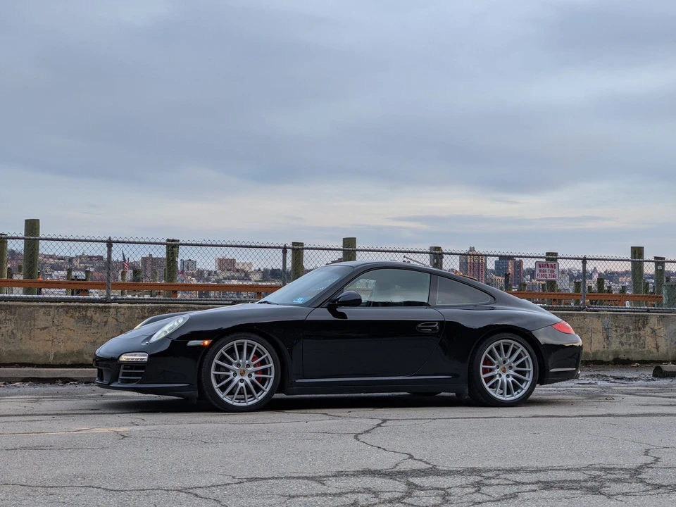 2009 Porsche 997 Carrera 4S - Image 9 of 31