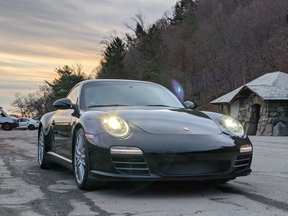 2009 Porsche 997 Carrera 4S - Image 2 of 31