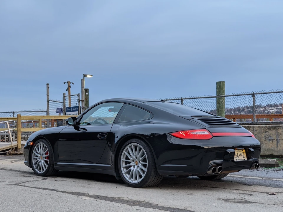 2009 Porsche 997 Carrera 4S - Image 11 of 31