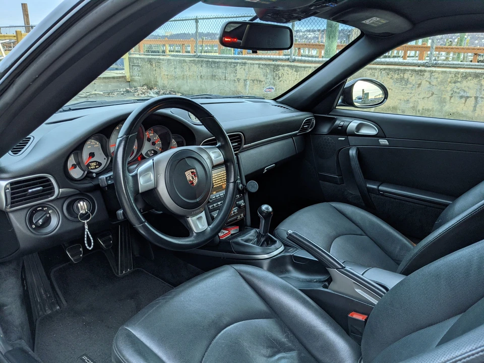 2009 Porsche 997 Carrera 4S - Image 18 of 31
