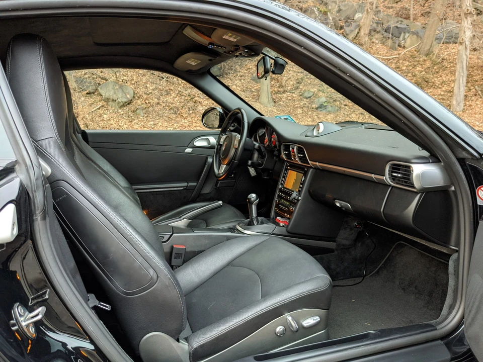 2009 Porsche 997 Carrera 4S - Image 22 of 31