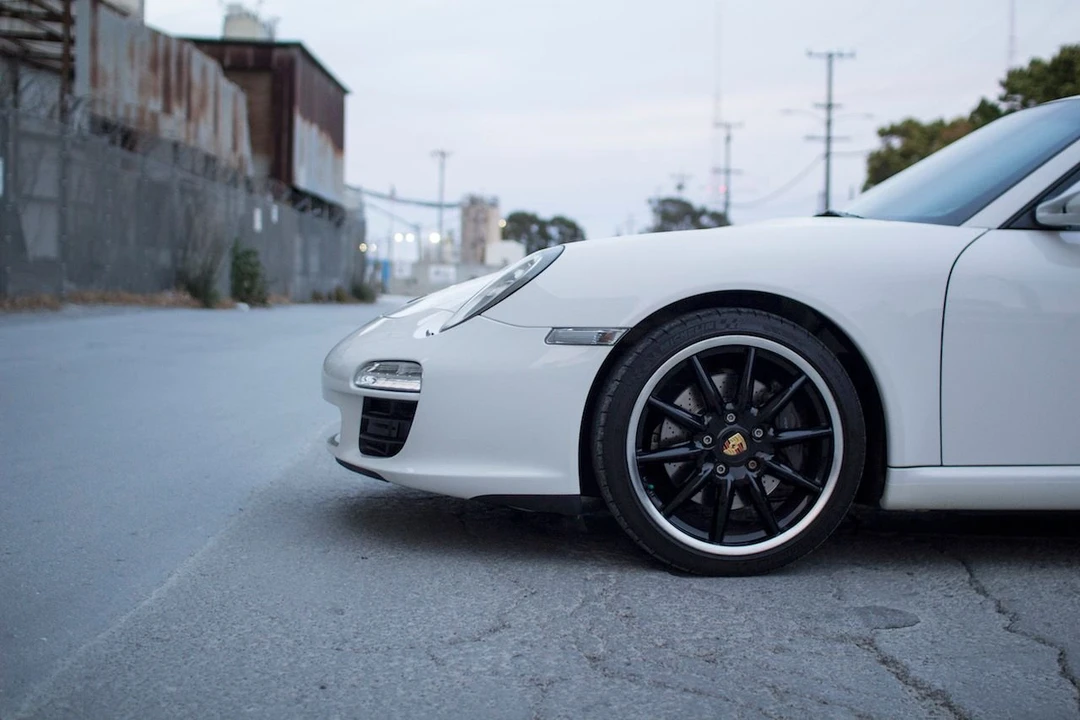 2009 Porsche 997 Carrera - Image 13 of 15