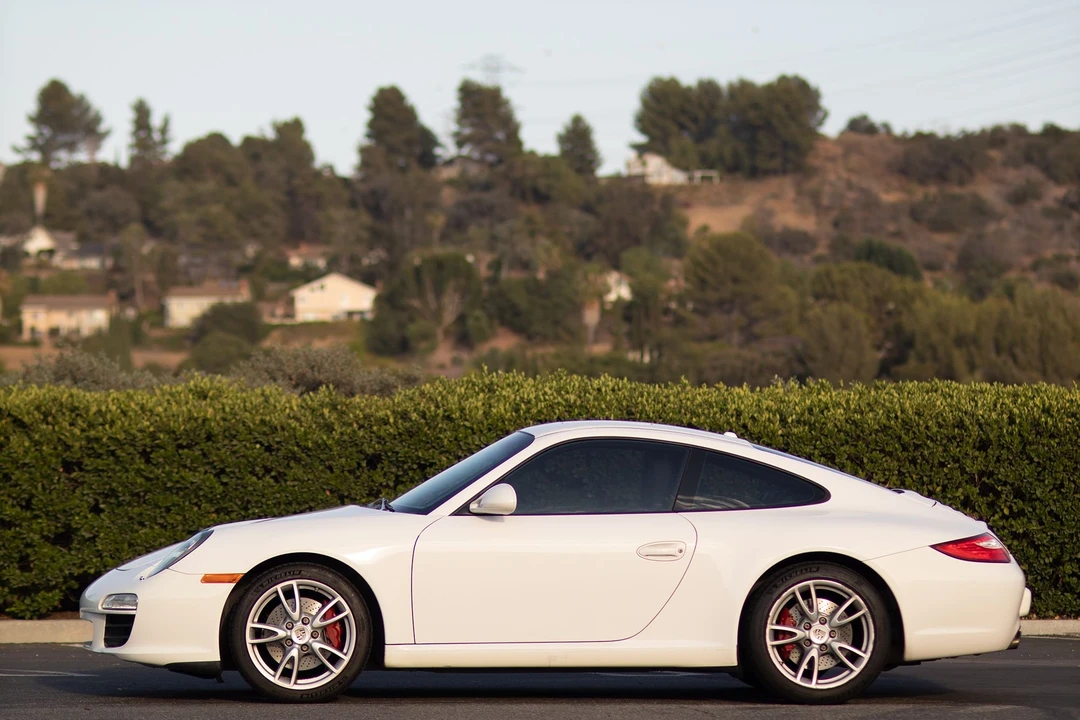 2009 Porsche 997 Carrera - Image 2 of 18