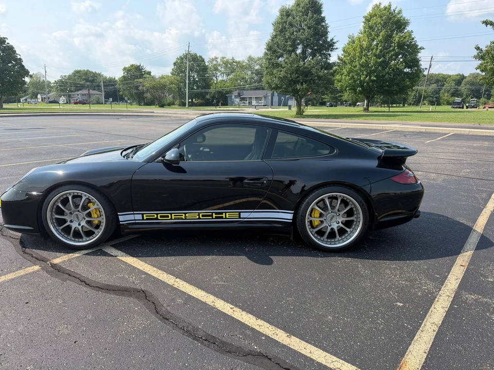 2009 Porsche 997 Carrera - Image 2 of 21