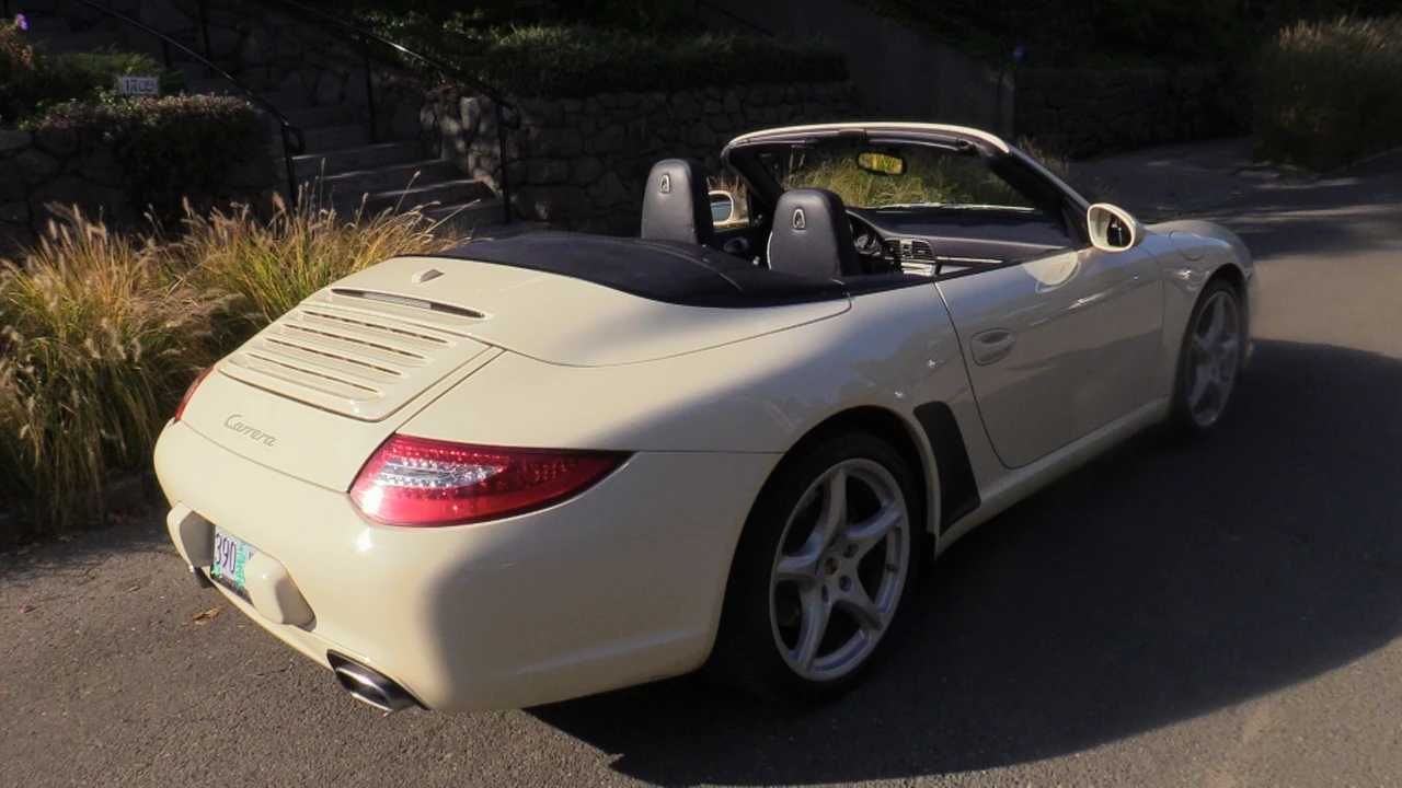 2009 Porsche 997 Carrera - Image 24 of 31