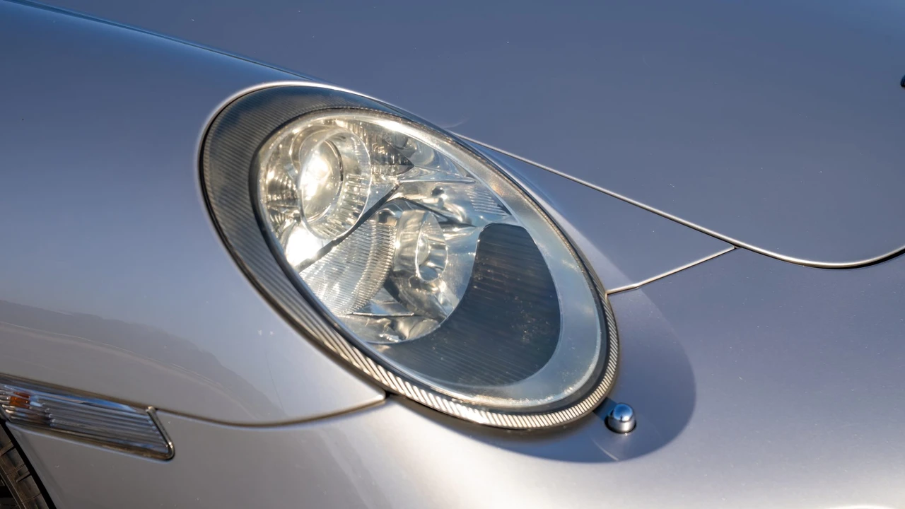 2009 Porsche 997 Carrera - Image 26 of 31