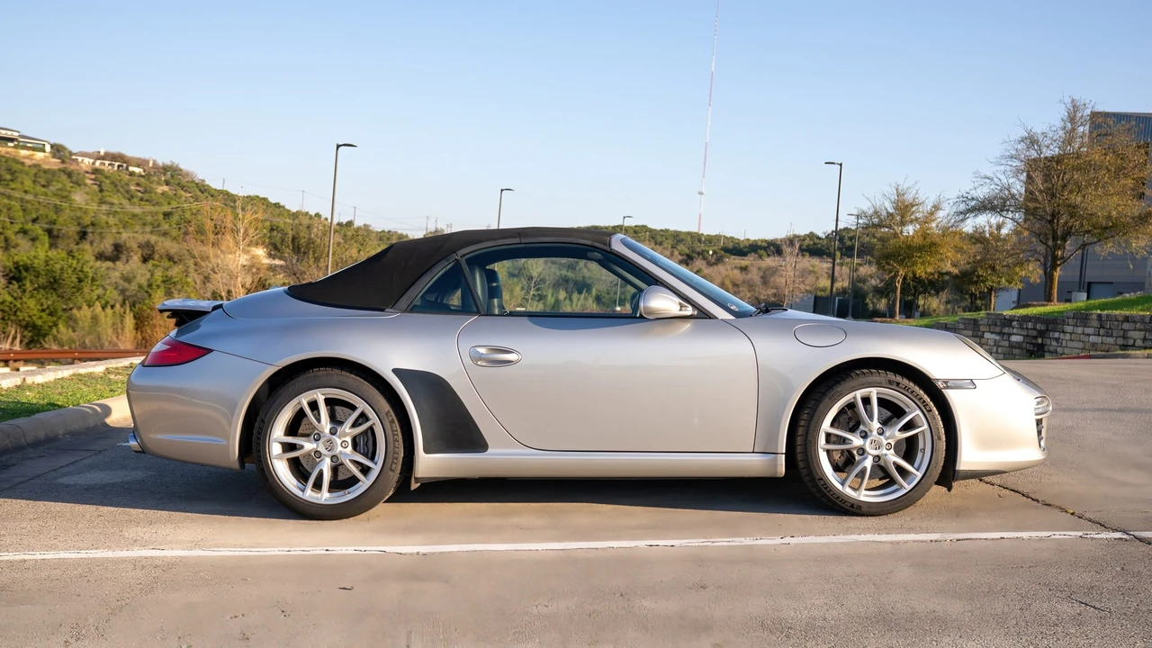 2009 Porsche 997 Carrera - Image 14 of 31