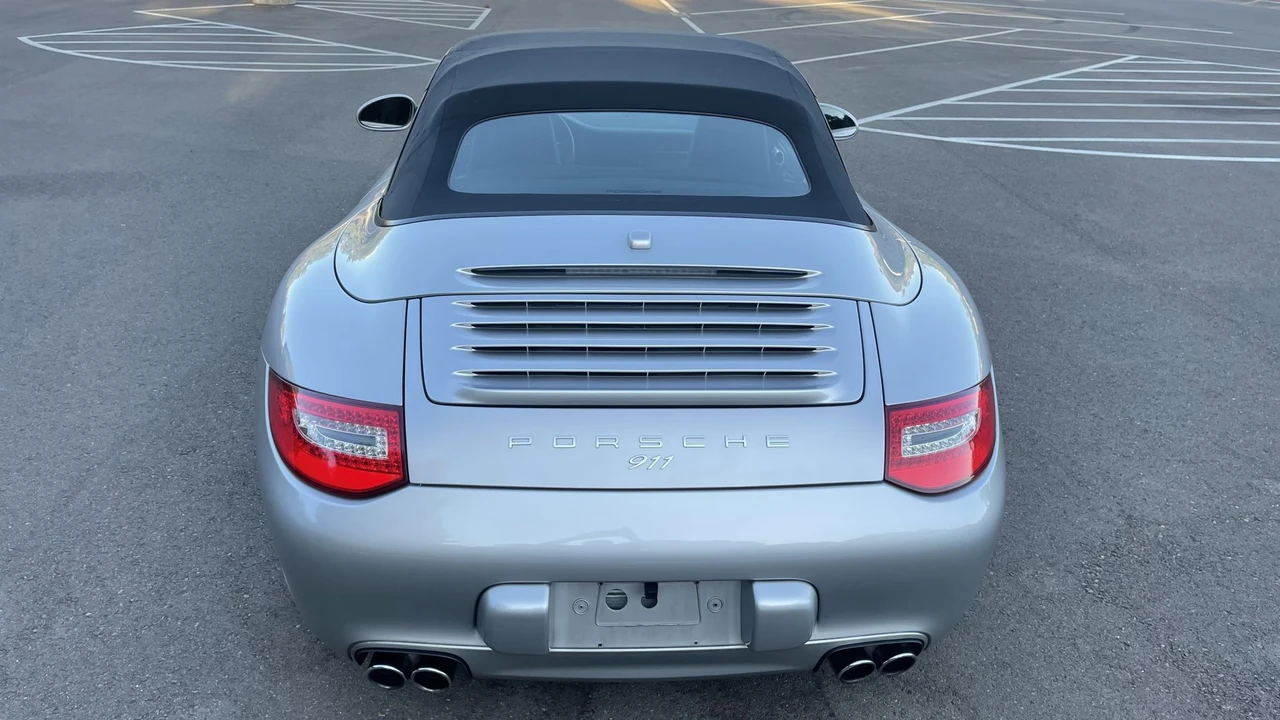 2009 Porsche 997 Carrera - Image 10 of 31