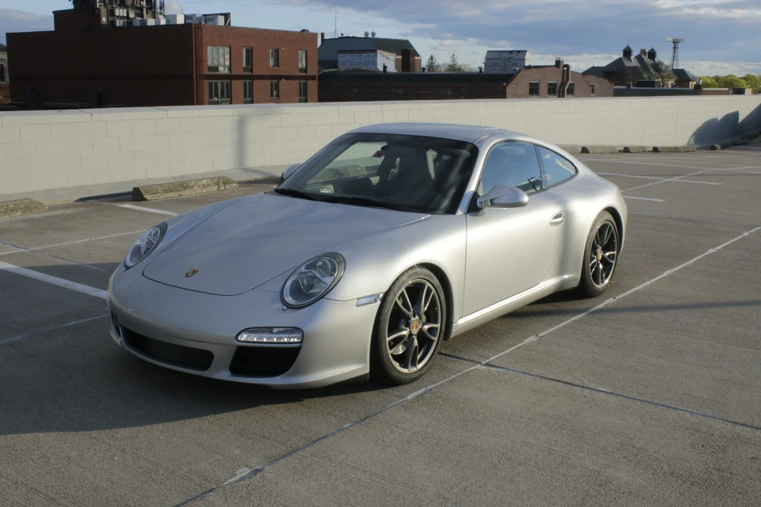 2009 Porsche 997 Carrera - Image 2 of 31
