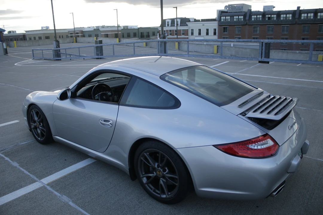 2009 Porsche 997 Carrera - Image 30 of 31