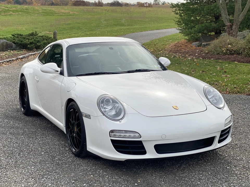 2009 Porsche 997 Carrera - Image 2 of 31