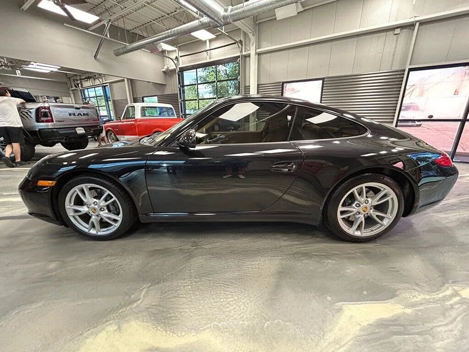 2009 Porsche 997 Carrera - Image 29 of 31