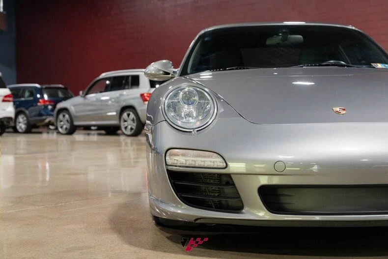 2009 Porsche 997 Carrera - Image 18 of 31