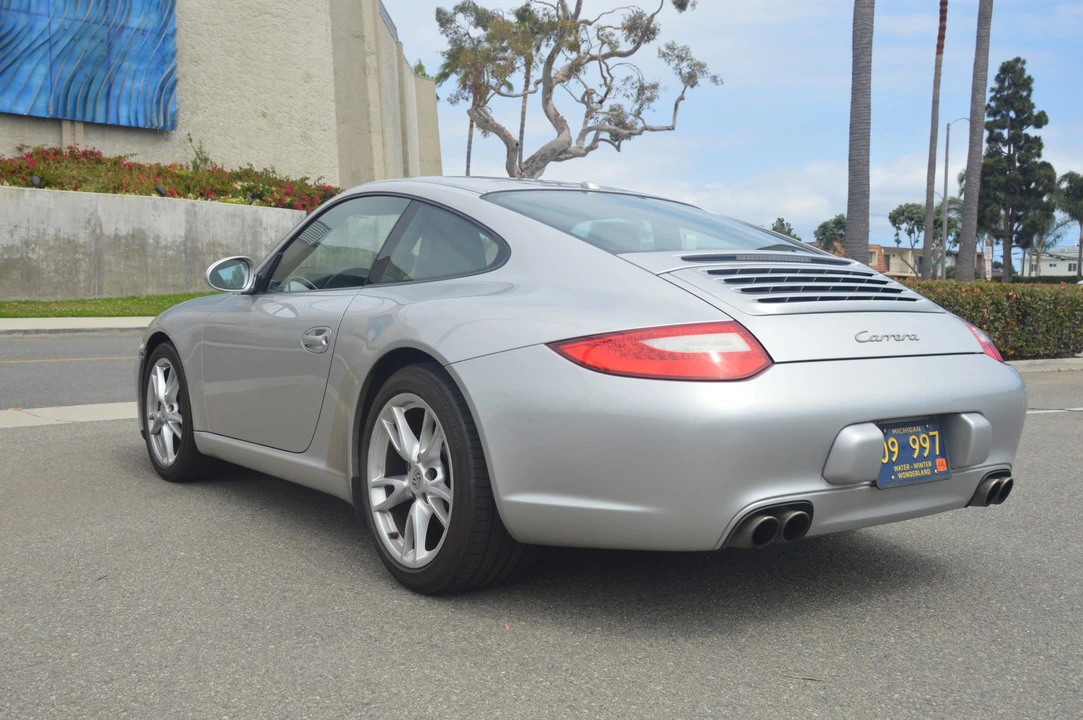 2009 Porsche 997 Carrera - Image 16 of 31
