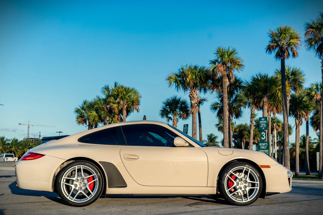 2009 Porsche 997 Carrera - Image 10 of 31