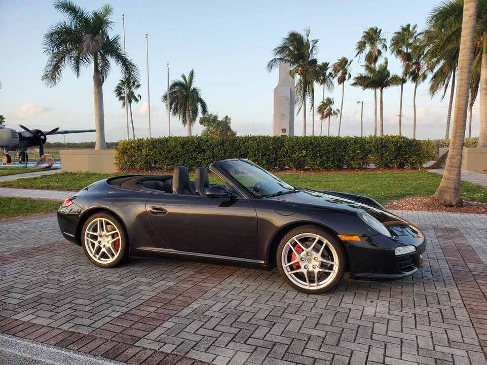 2009 Porsche 997 Carrera S - Image 12 of 31
