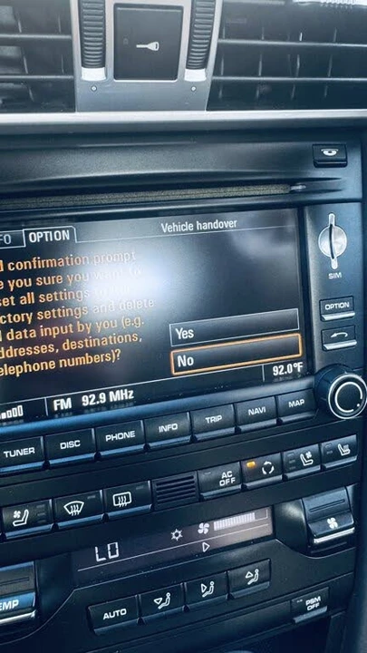 2009 Porsche 997 Carrera S - Image 16 of 31