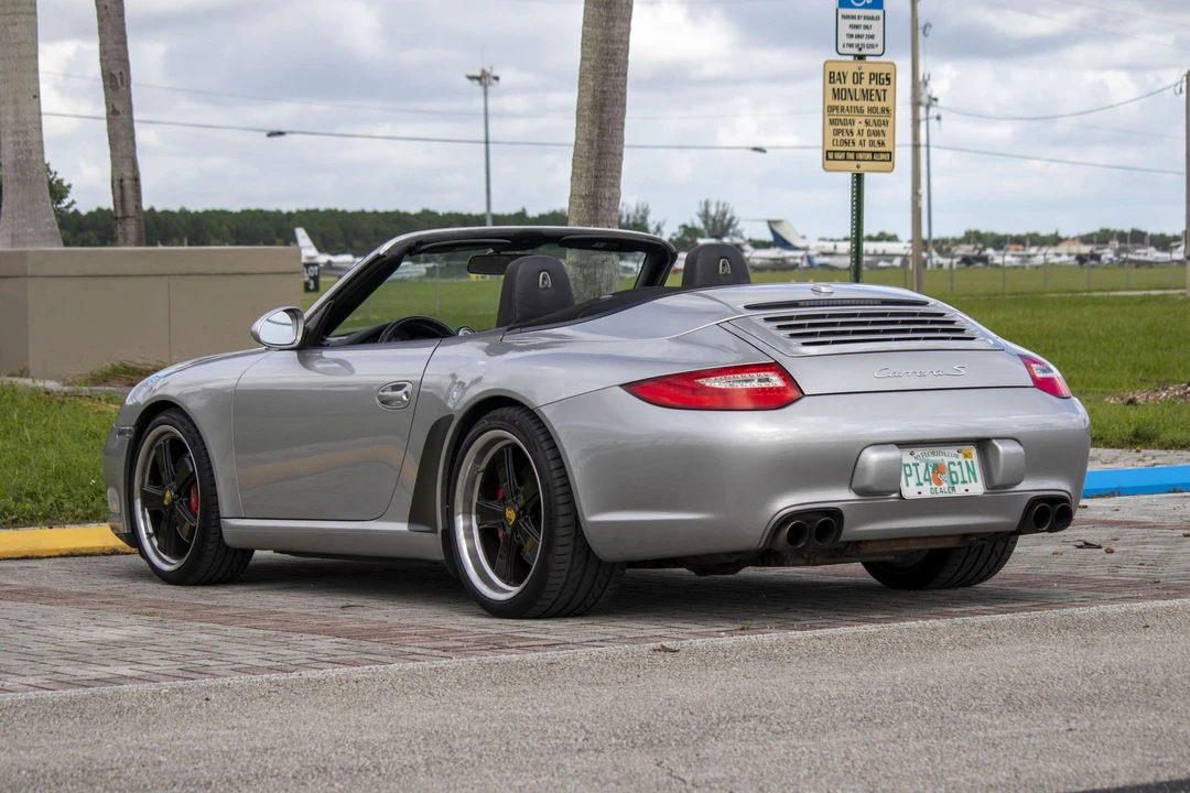 2009 Porsche 997 Carrera S - Image 12 of 31