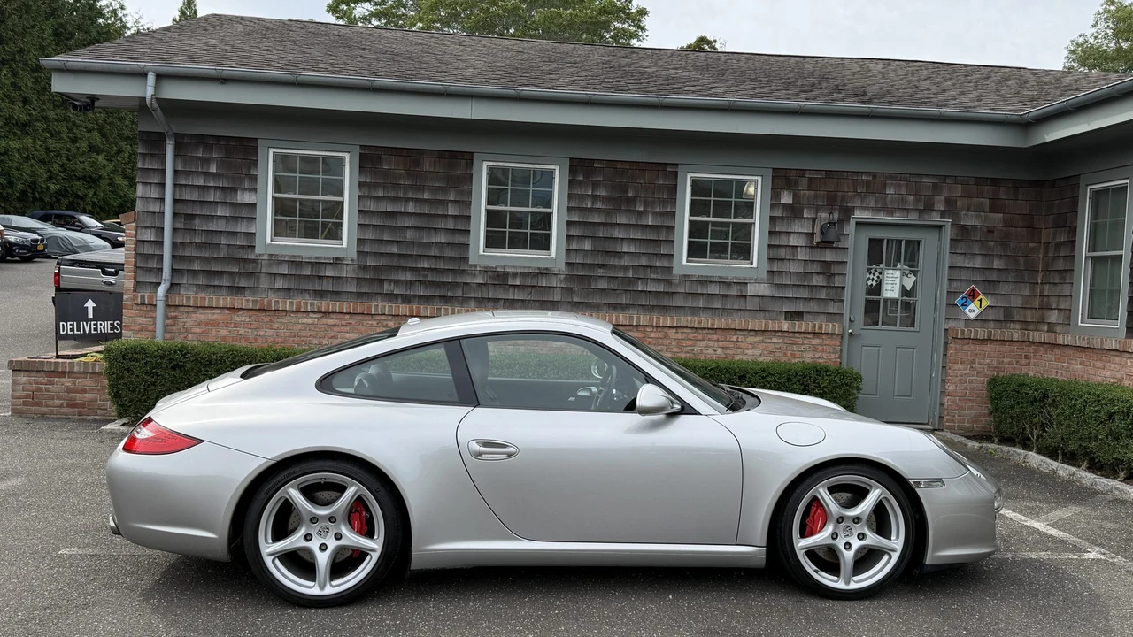 2009 Porsche 997 Carrera S - Image 9 of 31