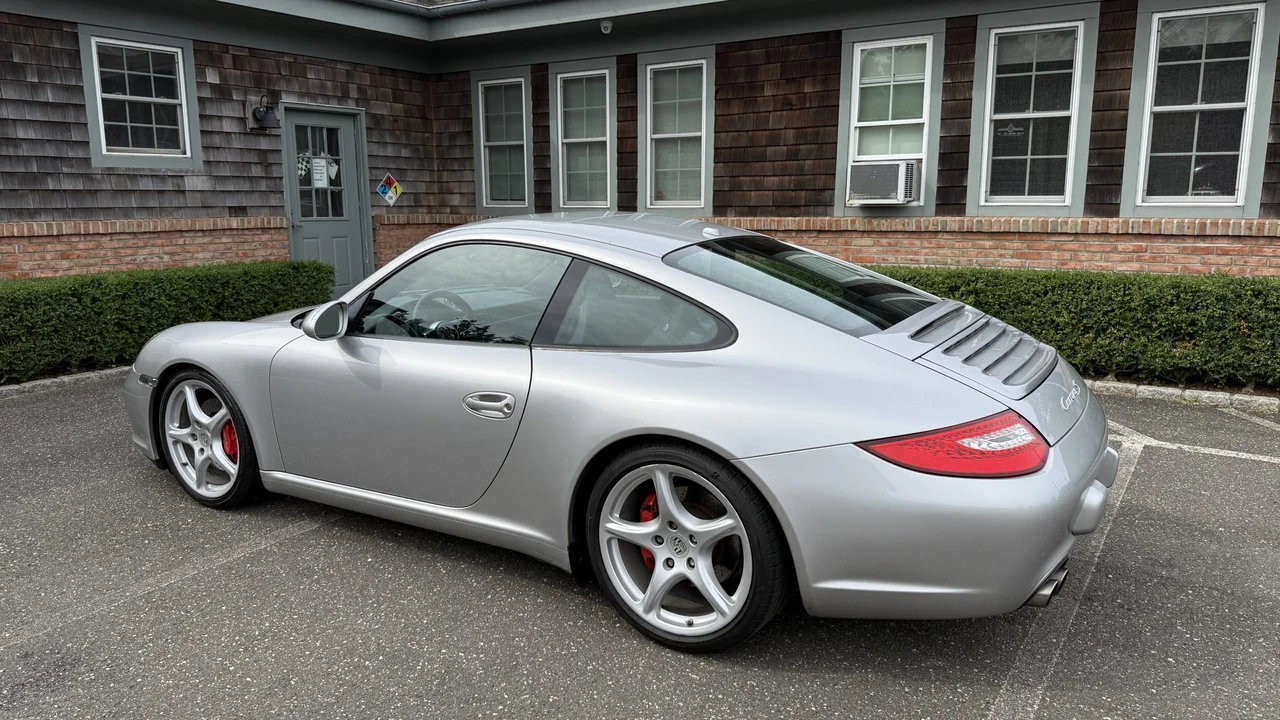 2009 Porsche 997 Carrera S - Image 15 of 31