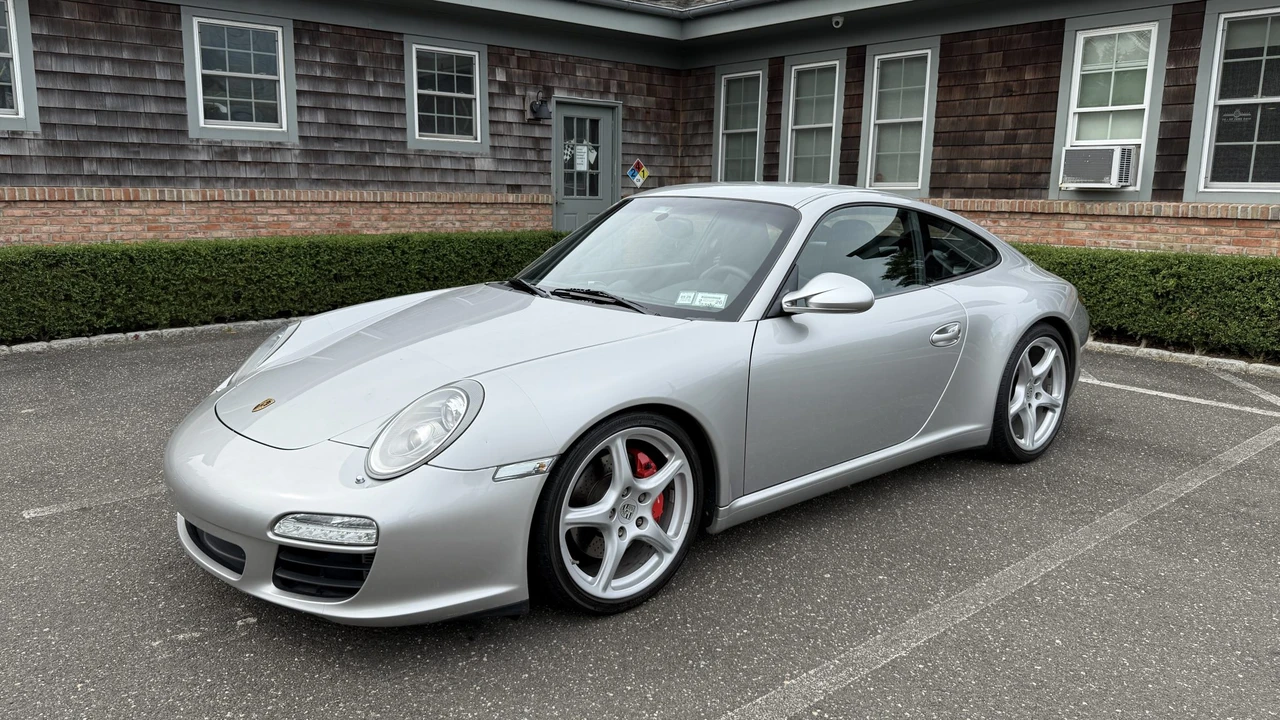 2009 Porsche 997 Carrera S - Image 2 of 31