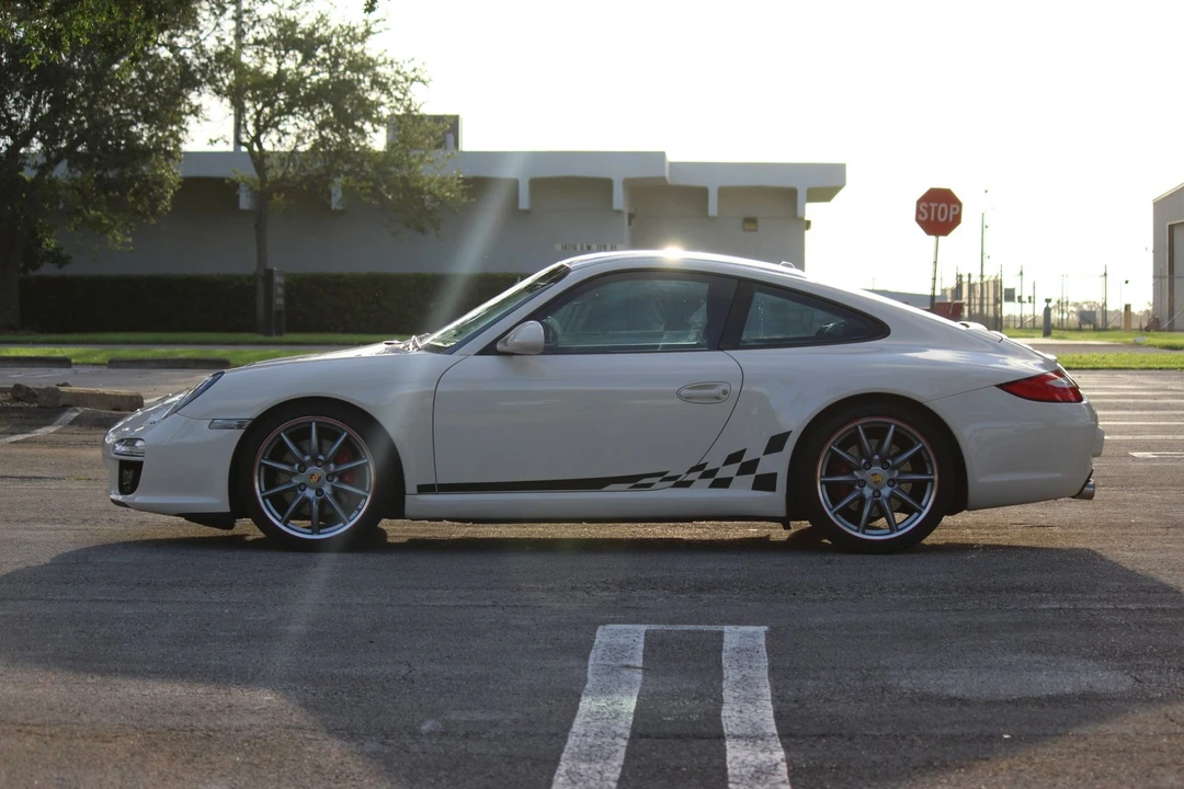 2009 Porsche 997 Carrera S - Image 13 of 31
