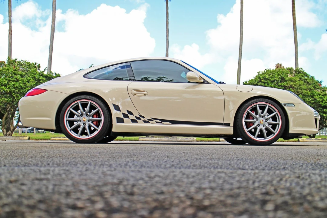 2009 Porsche 997 Carrera S - Image 25 of 31