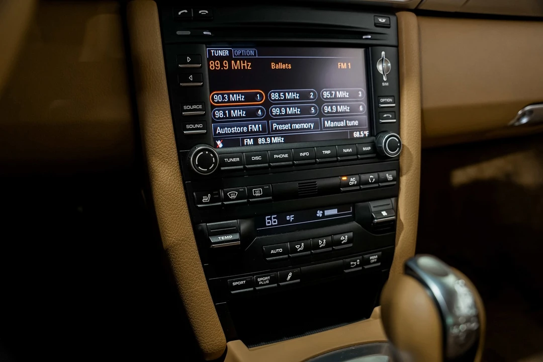 2009 Porsche 997 Carrera S - Image 12 of 21