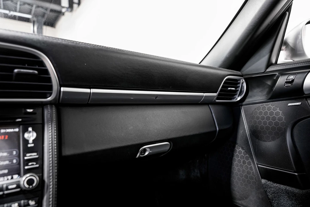 2009 Porsche 997 Carrera S - Image 13 of 31