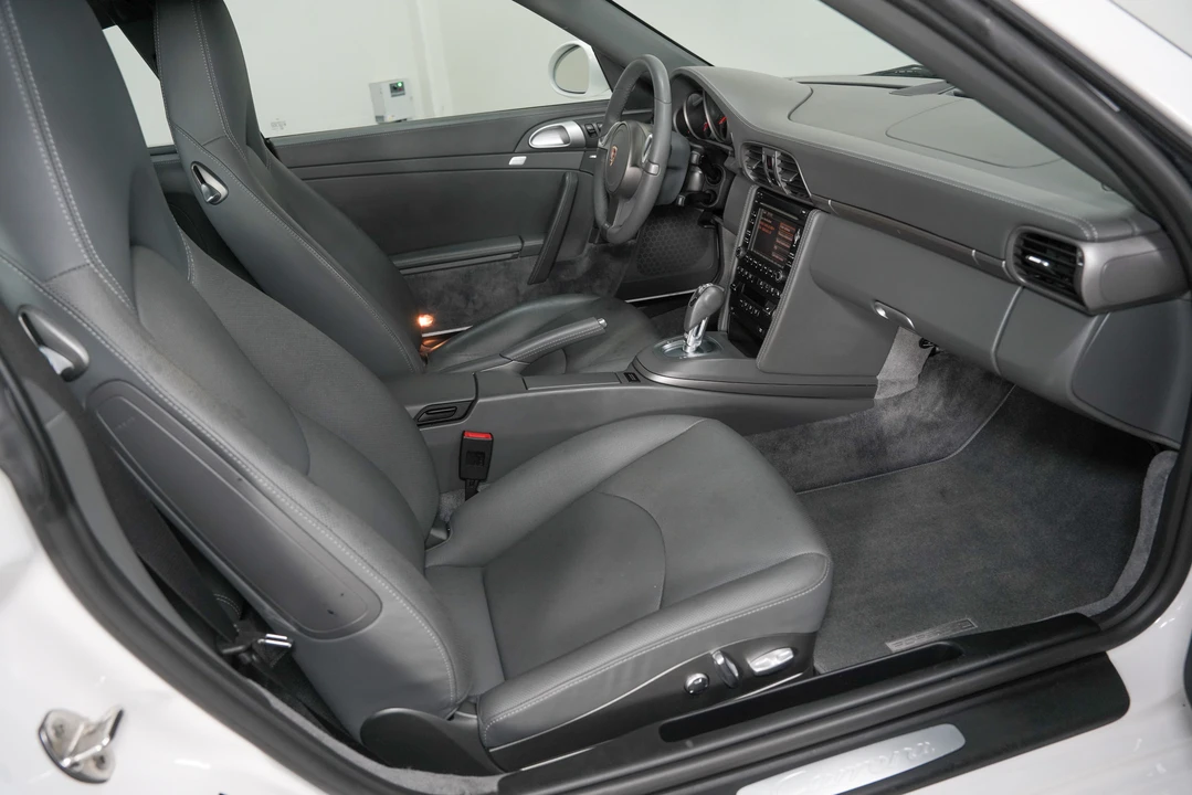 2009 Porsche 997 Carrera - Image 2 of 4