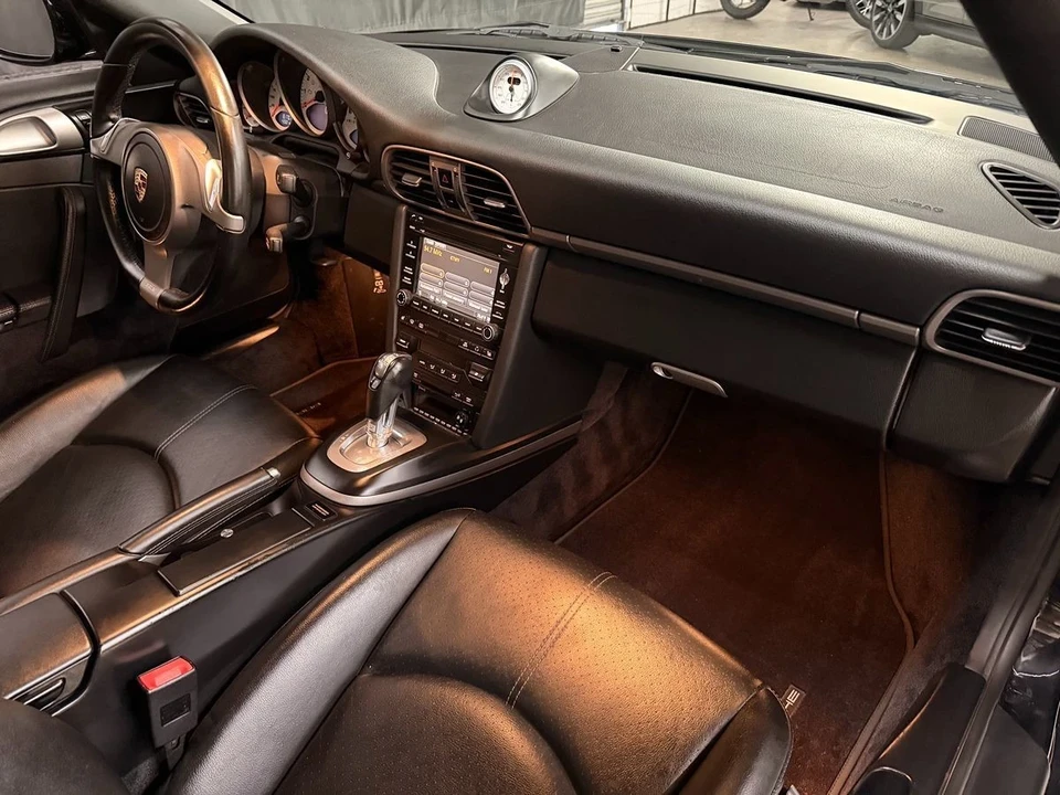 2009 Porsche 997 Carrera - Image 16 of 21