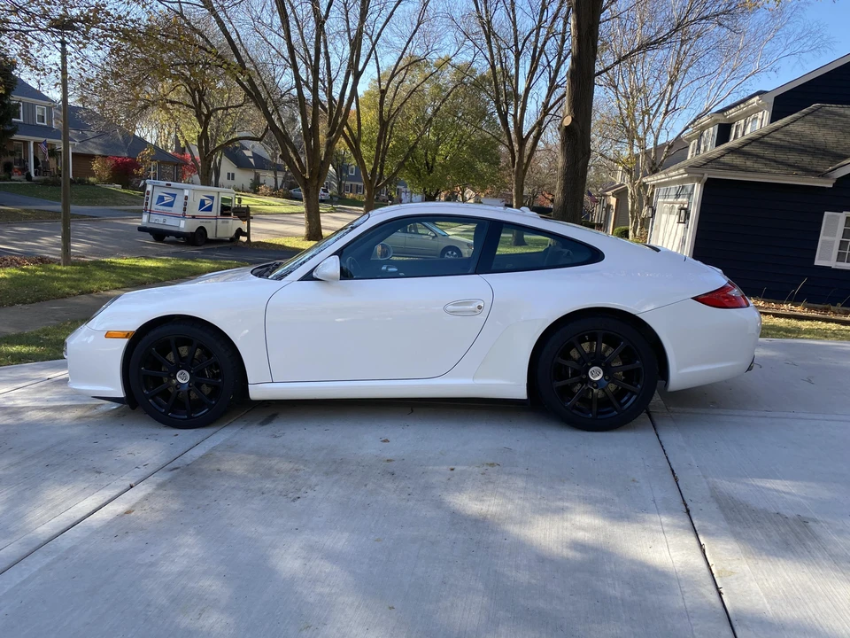 2009 Porsche 997 Carrera - Image 8 of 31