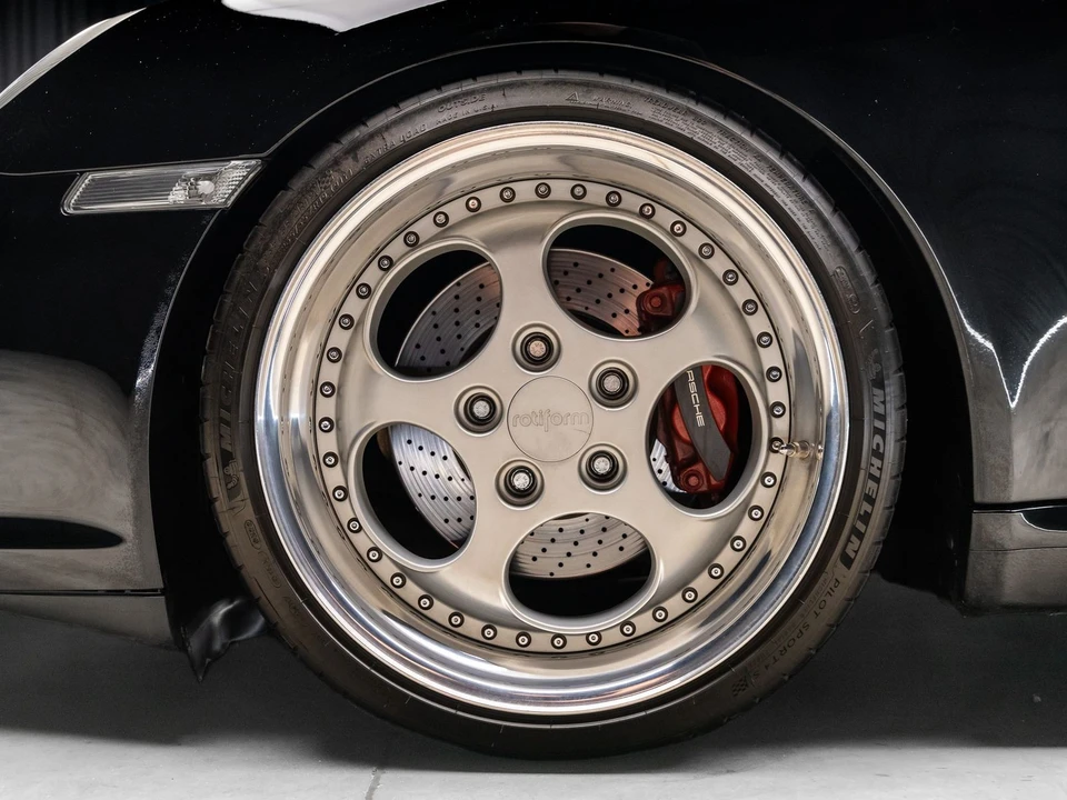 2009 Porsche - Image 27 of 31