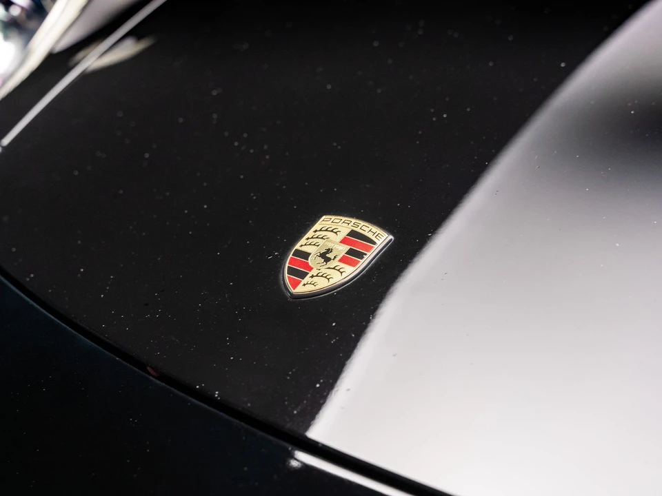 2009 Porsche - Image 22 of 31