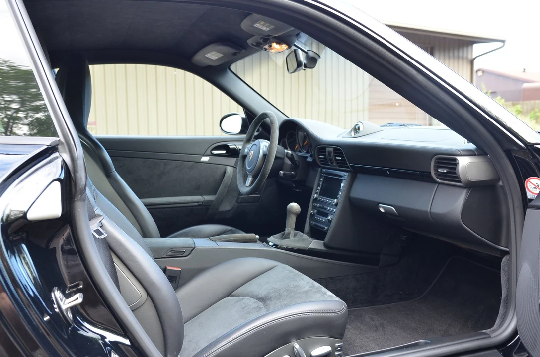 2009 Porsche 997 GT2 - Image 7 of 9