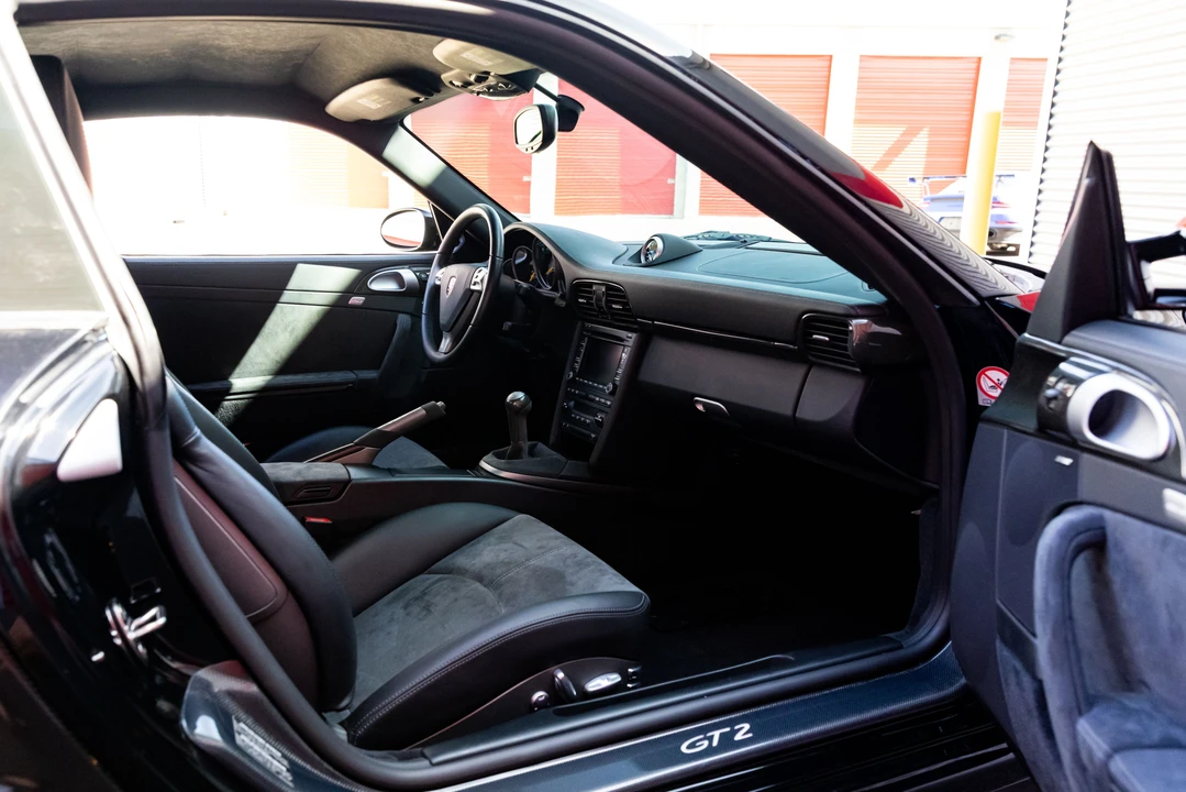 2009 Porsche 997 GT2 - Image 29 of 31