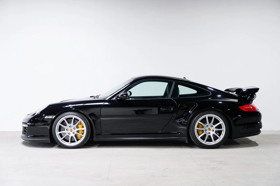2009 Porsche 997 GT2 - Image 18 of 31