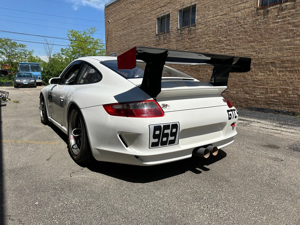 2009 Porsche 997 GT3 - Image 28 of 31