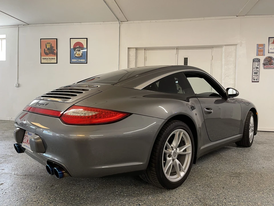 2009 Porsche 997 Carrera - Image 19 of 31